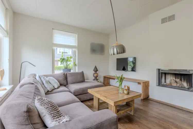 Zeer ruime twee-onder-een-kapwoning Holten