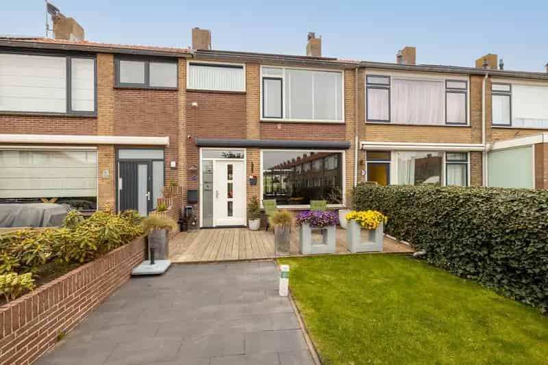 Huis te koop Ter Heijde: Duin- en strandzicht