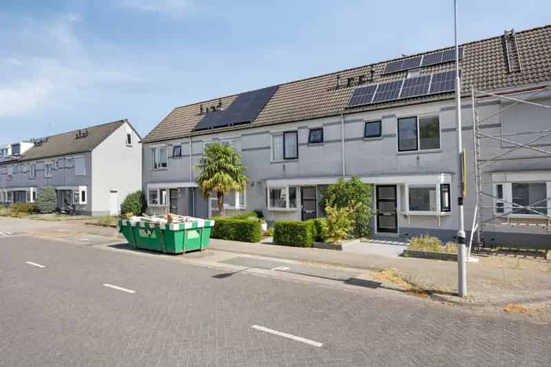 Huis te koop Arnhem Rijkerswoerd: Instapklaar Familiehuis