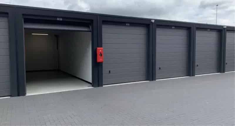Garagebox te huur Etten Leur 29m2 Opslag Werkruimte Beveiligd