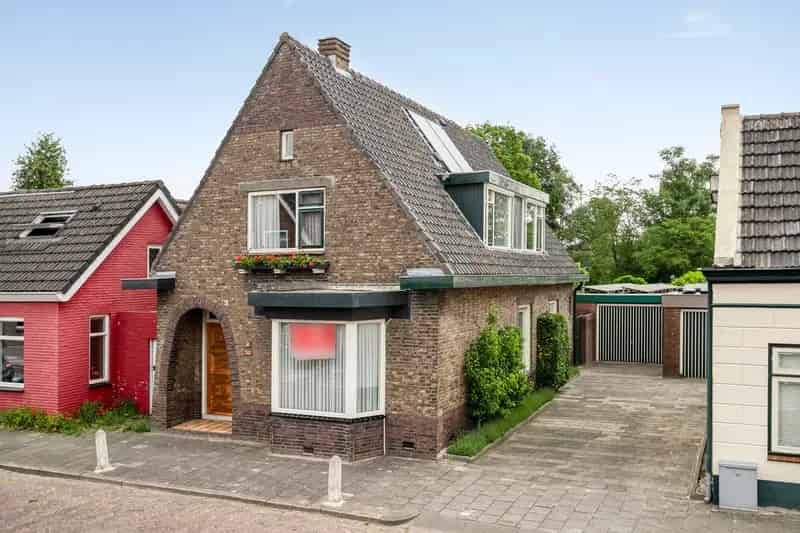 Vrijstaand Huis Jaren 30 Stijl Made 129m2 10 Zonnepanelen
