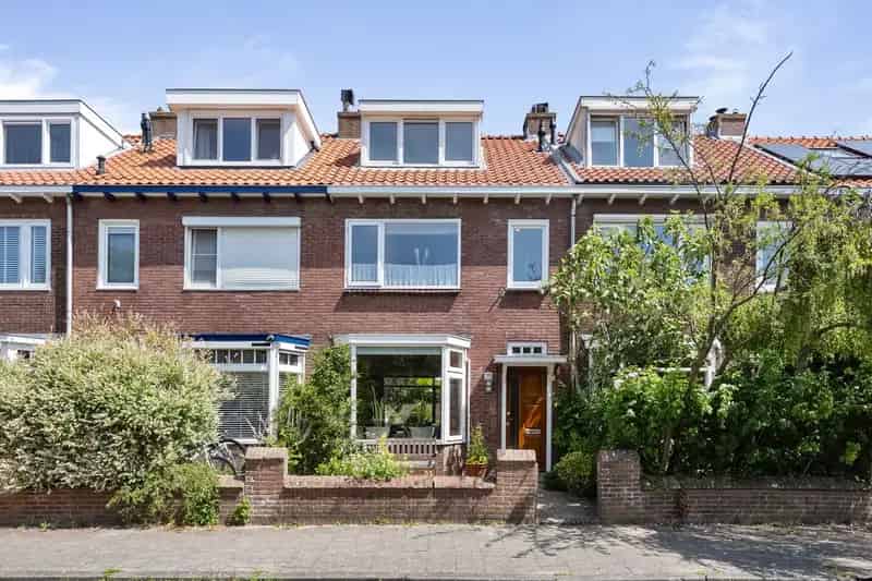 Jaren 30 gezinswoning Haarlem Noord 3 slaapkamers 2 badkamers
