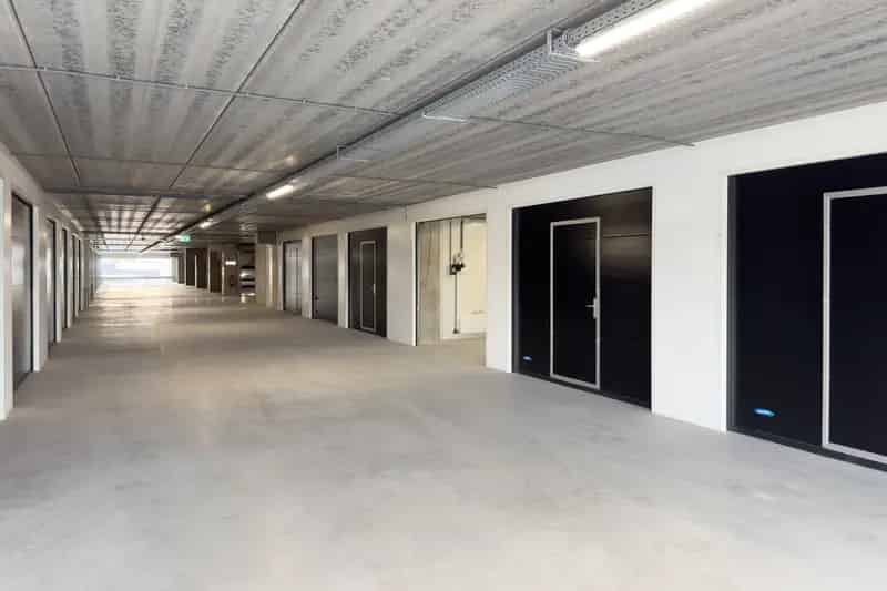 Garagebox te Huur Berkel en Rodenrijs 27m2 Beveiligd Opslag
