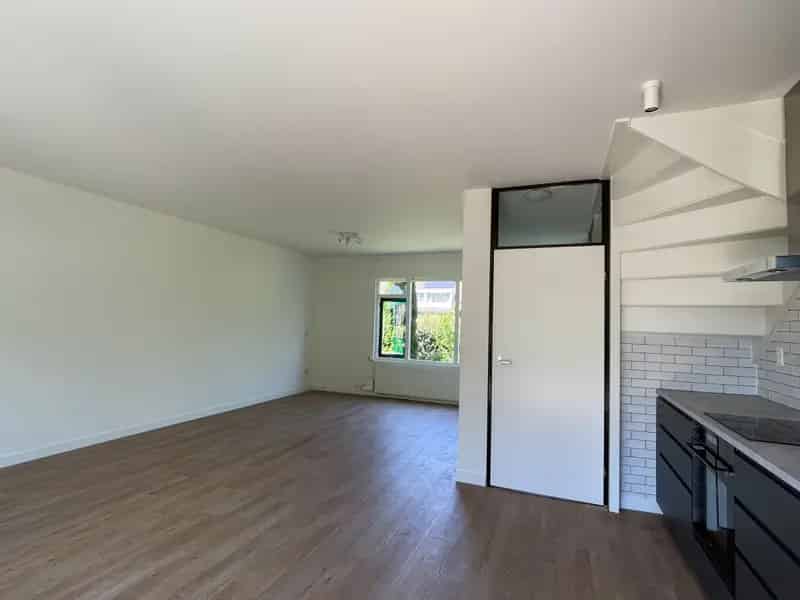 Gerenoveerde woning te huur Horst Lelystad 4 slaapkamers