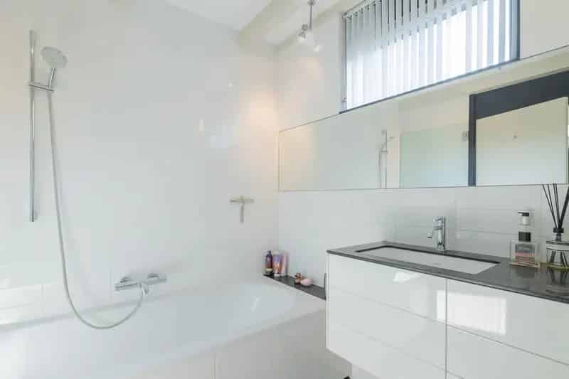 Gelijkvloerse 4-kamer Bungalow Nieuw Vennep