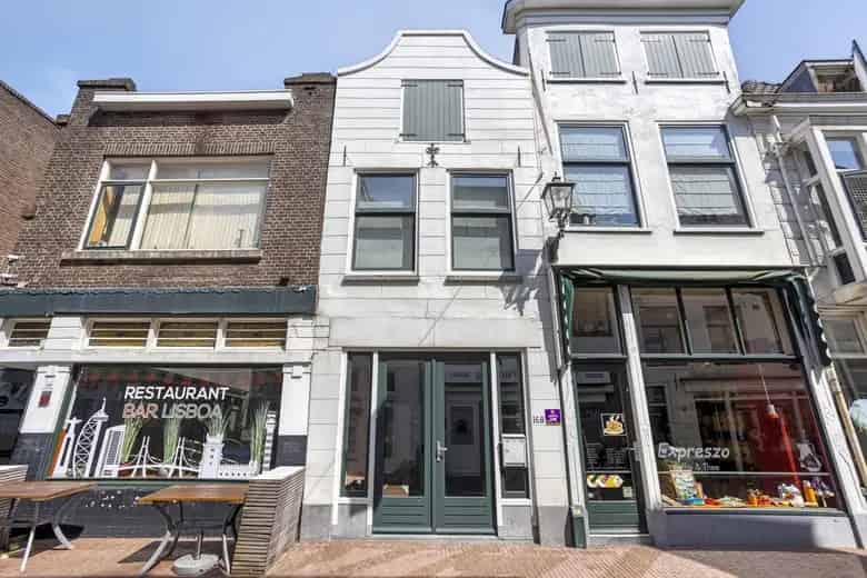 122 m2 Winkelruimte te Huur Schiedam