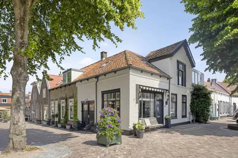 Hoekwoning Burgh-Haamstede Centrum Stadstuin Balkon Slot Haamstede