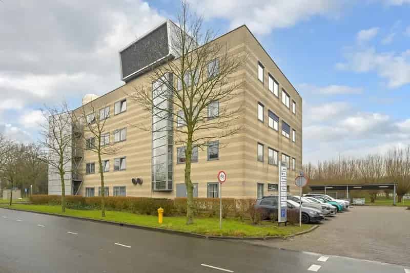 Kantoorruimte te huur Delft Vlinderweg 2 455m2