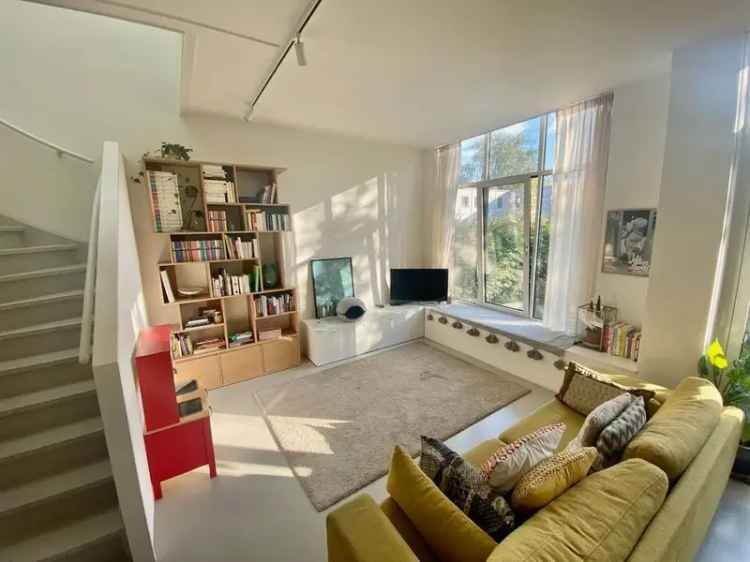 Moderne Gezinswoning Watergraafsmeer 135m2 te Huur