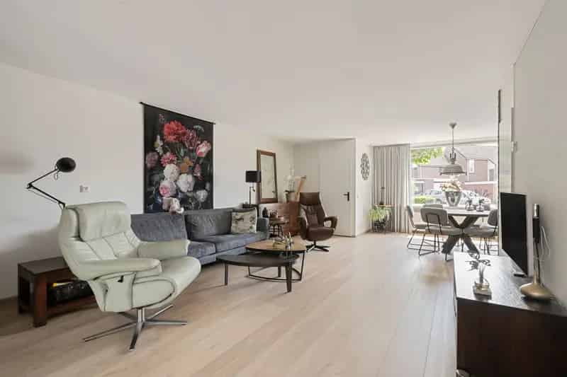 Huis te koop: de Plataan 90 6942 TS Didam | Funda
