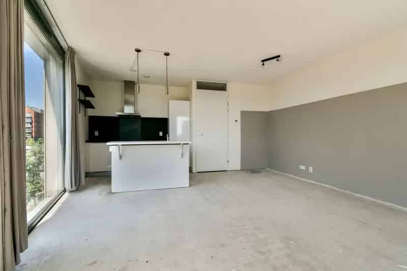 Appartement te koop Almere Poort: modern licht appartement met balkon