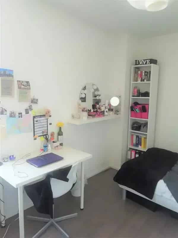 Kamer Maastricht: Studenten kamer in monumentaal pand