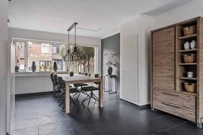 Huis te koop Den Bosch 4 slaapkamers tuin oprit