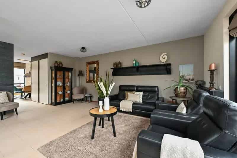 Ruime Hoekwoning 135m2 Assendelft 4 slaapkamers Energielabel A