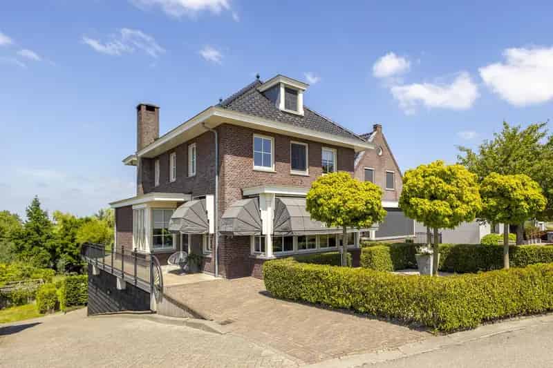 Luxe Rivierwoning Hardinxveld 4 slaapkamers Energielabel A