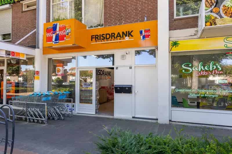 Winkel te Huur Veldhoven Burgemeester van Hoofflaan