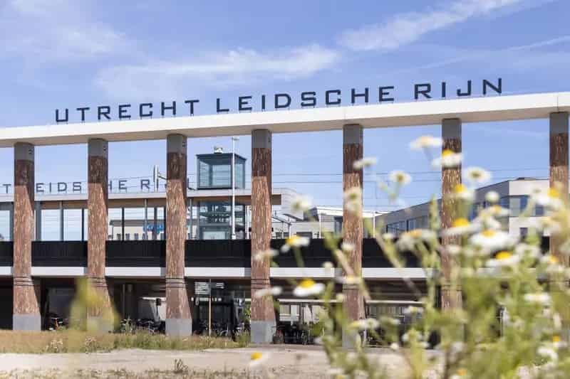 Waterwoning Utrecht Leidsche Rijn Ruim Dakterras Vlonder