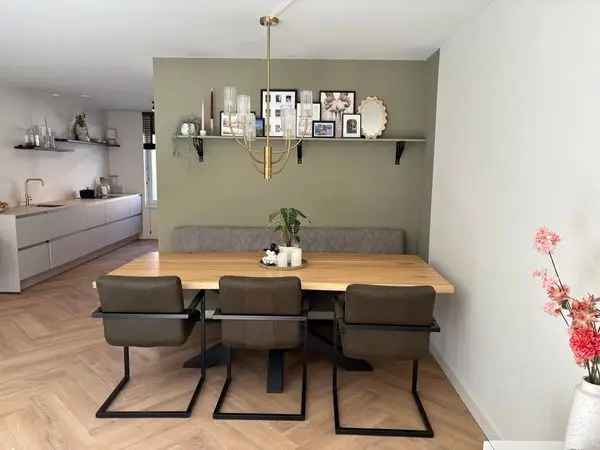 928649 Ruime woning te huur