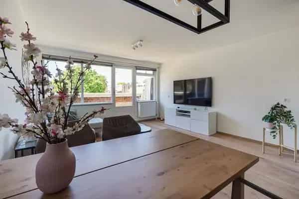 Appartement Te Koop , 197, Robert Schumanring, Vlaardingen, Zuid-Holland