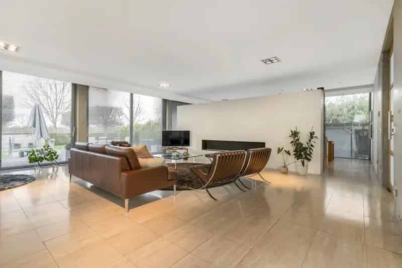 Moderne Luxueuze Villa met 4 Slaapkamers te Heerlen