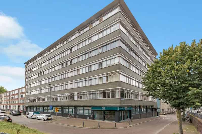Ruim 3 Kamer Appartement Rotterdam Bovenste Verdieping