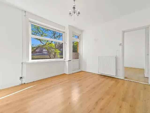 4 Kamer Maisonnette Rotterdam  Veel Potentie Nabij Zuiderpark