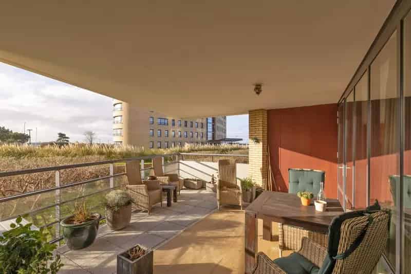 Luxe Appartement 172m2 IJmeer Uitzicht Prive Strand 2 Parkeren