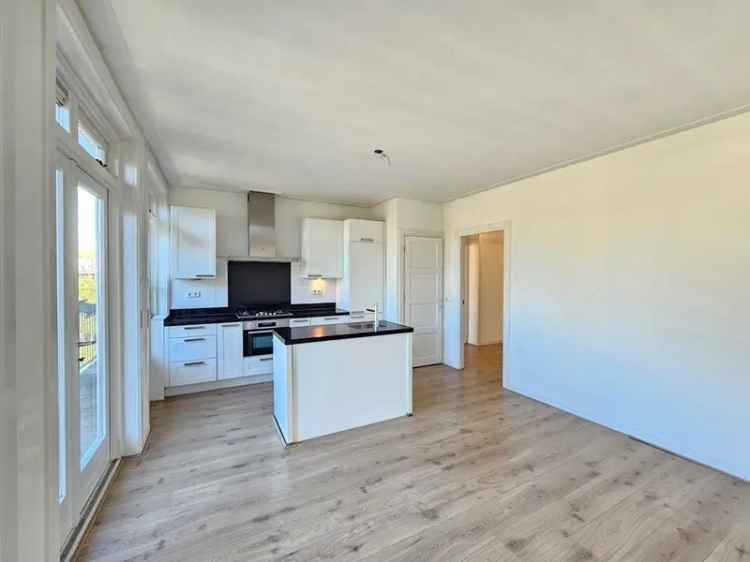 2 Slaapkamer Appartement Amsterdam Zuid Balkon 87m2