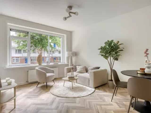 Duurzame Benedenwoning Rotterdam - Instapklaar & Stijlvol