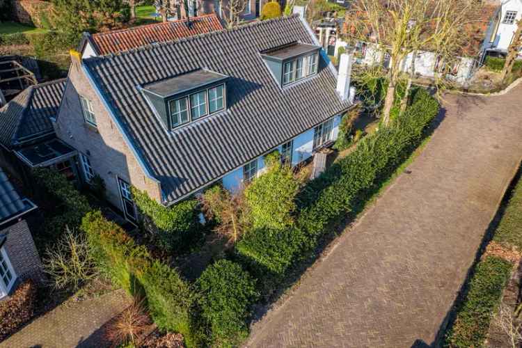 Huis te koop Blaricum: Charmante villa 144m2 nabij centrum