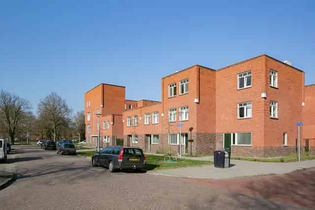 Tussenwoning Groningen 4 Kamers 112m2