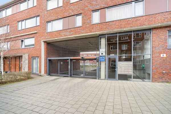Ruime Eengezinswoning Rotterdam 3 Slaapkamers Tuin