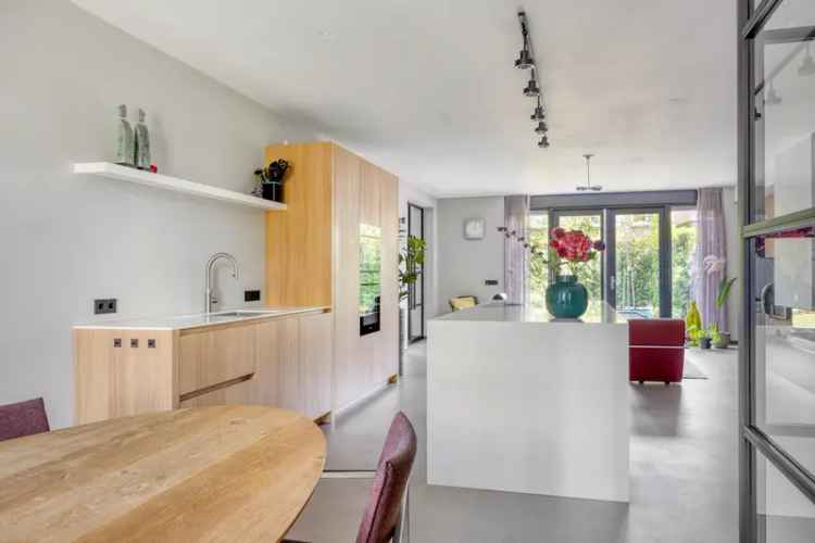 Luxe 5 Slaapkamer Hoekwoning Lent - Sauna - 182m2