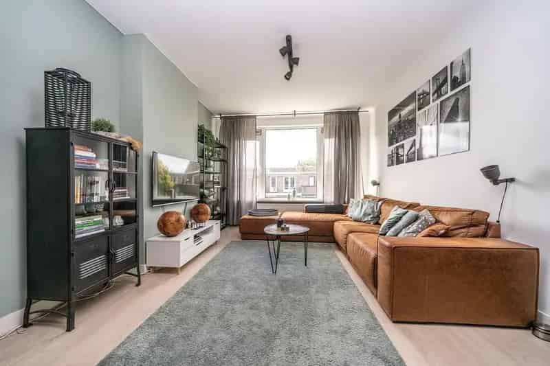 3-kamer Bovenwoning Blijdorp Jaren 30 Details 2 Balkons