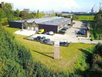 Bedrijfsruimte te Huur Farmsum Visserijweg