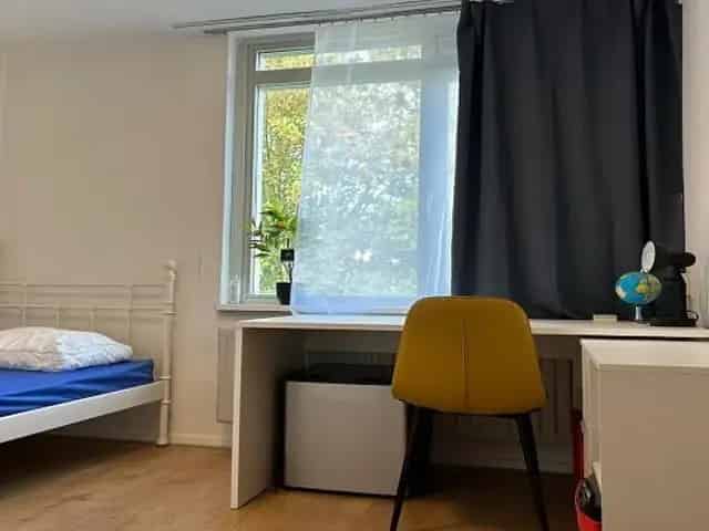 Kamer Den Haag Appartement 8m² Gemeubileerd 1 Persoon