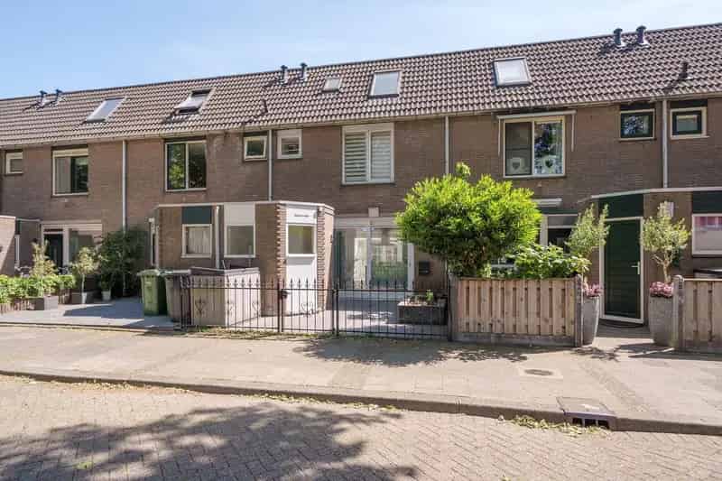 Huis te koop Rotterdam 3 slaapkamers 2 badkamers