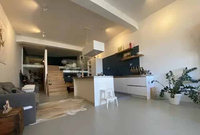 Loft Amsterdam 95m2 1 kamer 1 feb 2025