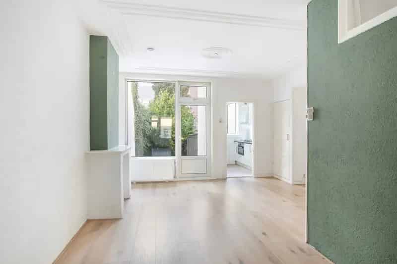 2 Kamer Woning Oud Charlois Tuin Energielabel C Direct Beschikbaar