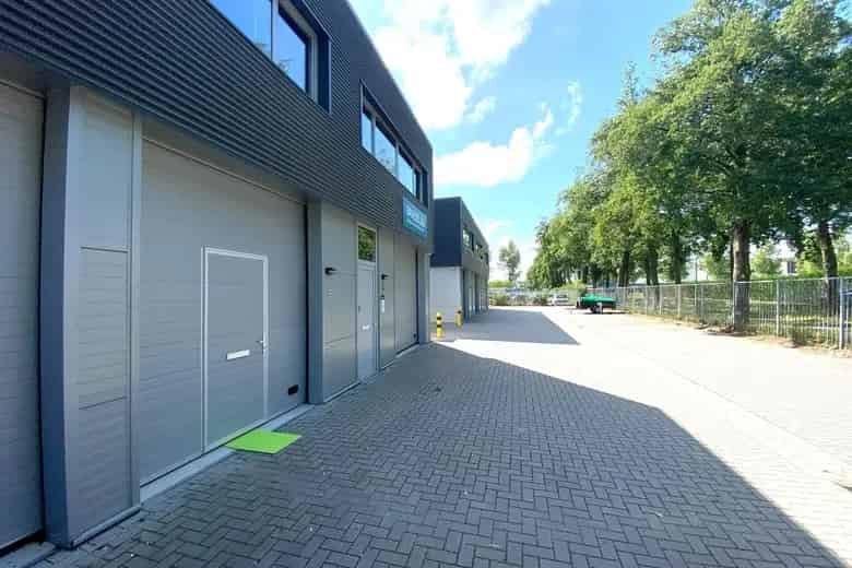 Bedrijfsruimte te Huur Almere 92m2
