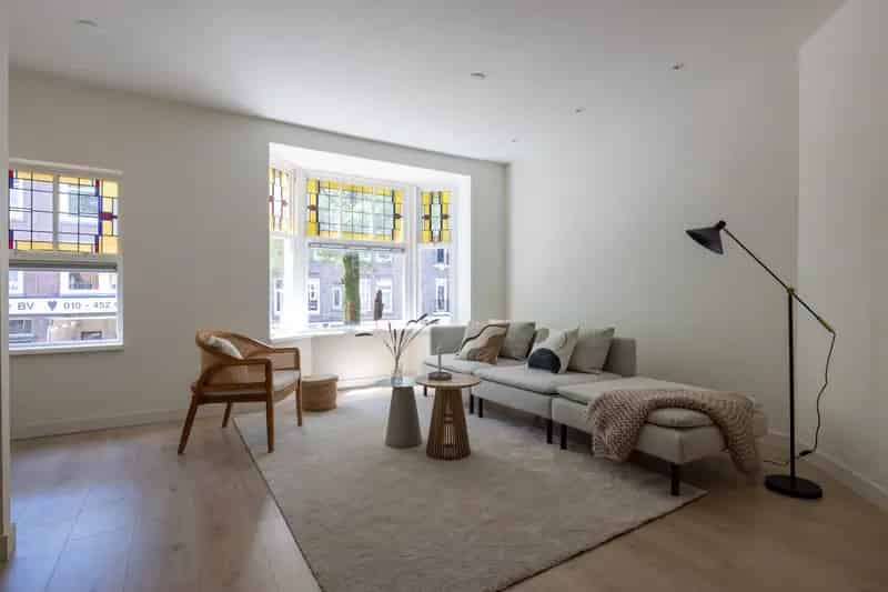 Gerenoveerd bovenhuis Kralingen 85m2 2 balkons luxe afwerking