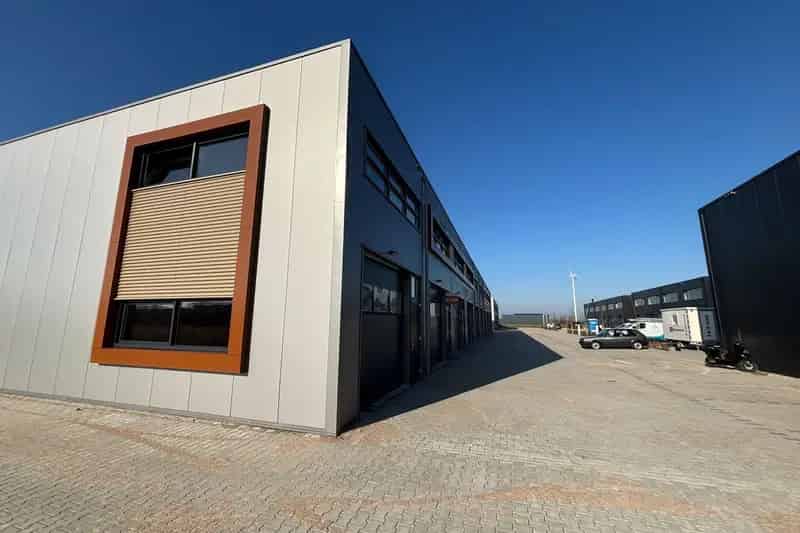 Bedrijfshal Dronten te Koop Koornmarktpoort