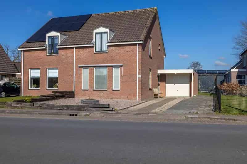 Tweekapper Kornhorn 3 slaapkamers garage tuin airco