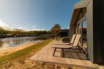Luxe 6-Persoons Lodge Landal Landgoed Bourtange te Koop