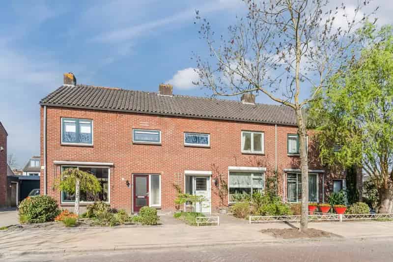 Huis te koop: Lange Vore 51 4854 CH Bavel (Gem. Breda) 