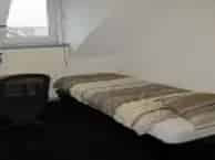 Kamer Veldhoven 12m2 1 Persoonsbed Gedeelde Keuken Badkamer