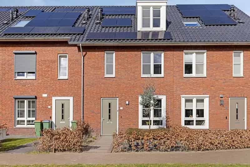 Ruime 5 Slaapkamer Woning Prinsenbeek Luxe Keuken Tuin Vloerverwarming Airco