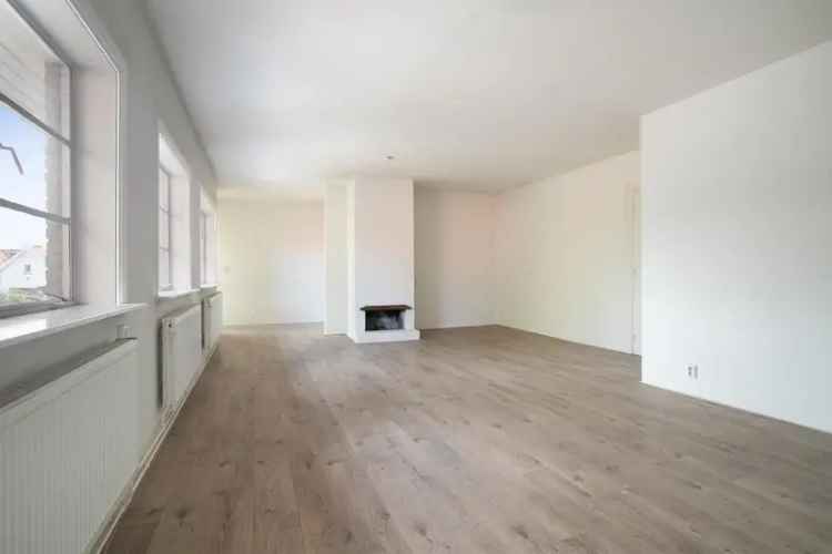 Woning Te Koop in Bussum, Noord-Holland