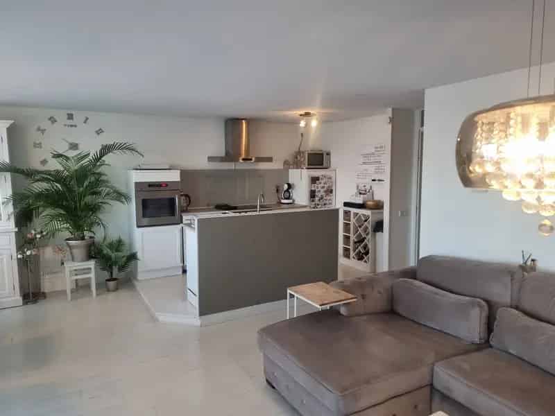 Modern 4 Kamer Appartement Den Haag Leyweg