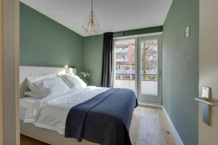 Ruime 3 Kamerwoning Amsterdam Oost Balkon Buitenruimte Houten Vloer